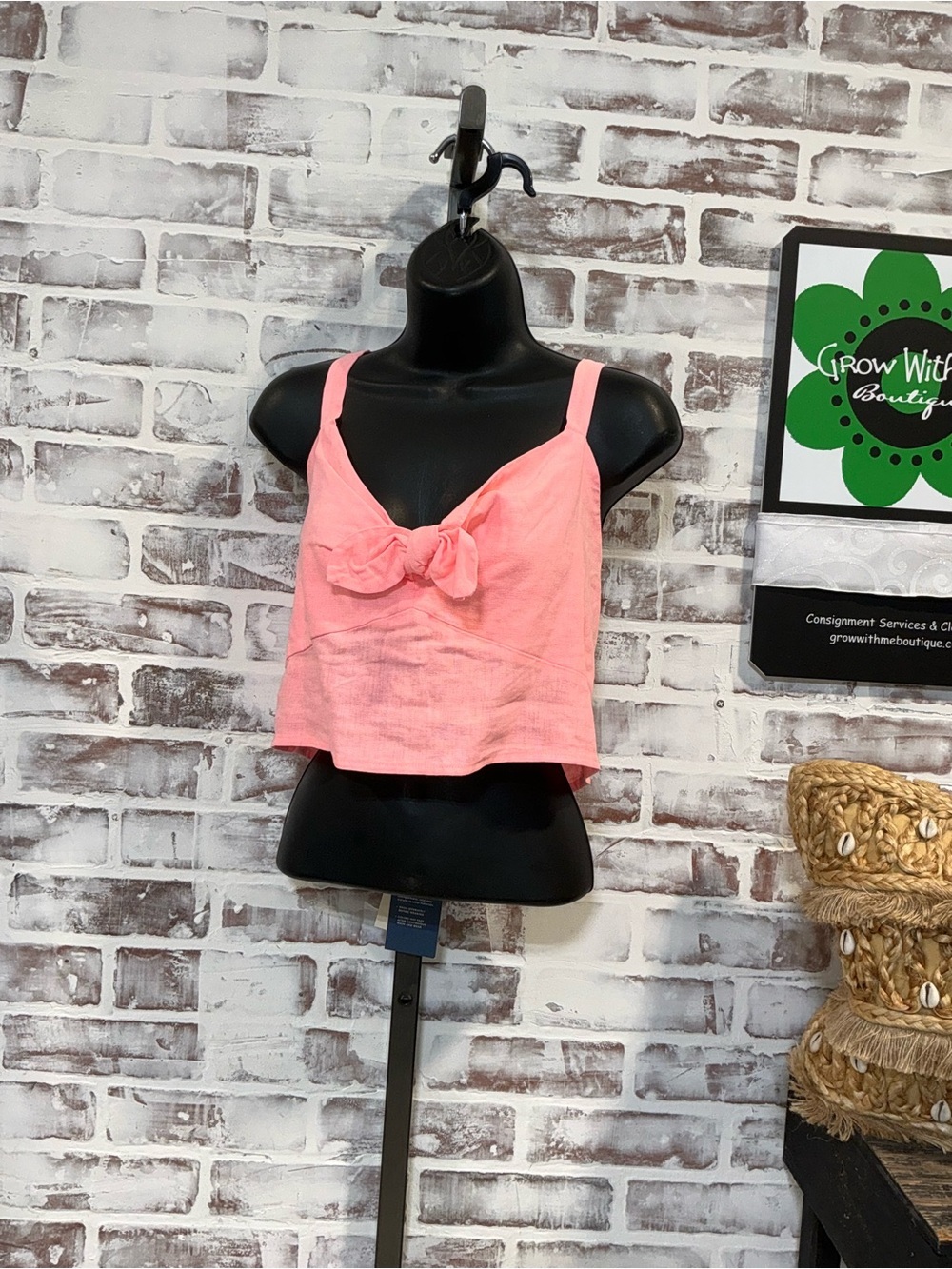Women’s Pink Tie-Front Crop Tank Top